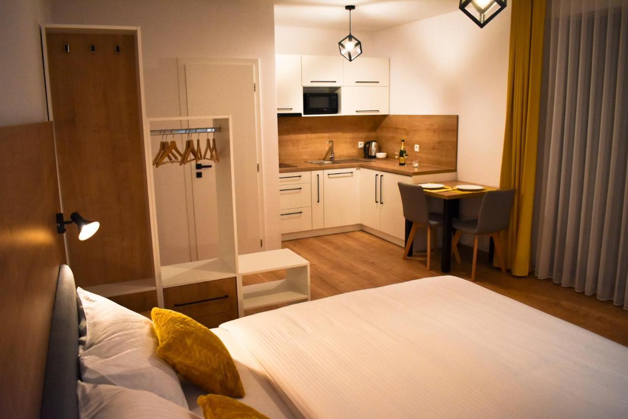 Apartmany Runi Stara Lesna Ngoại thất bức ảnh
