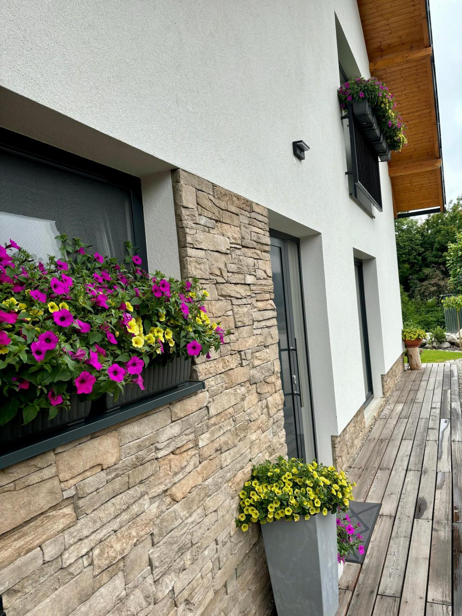 Apartmany Runi Stara Lesna Ngoại thất bức ảnh